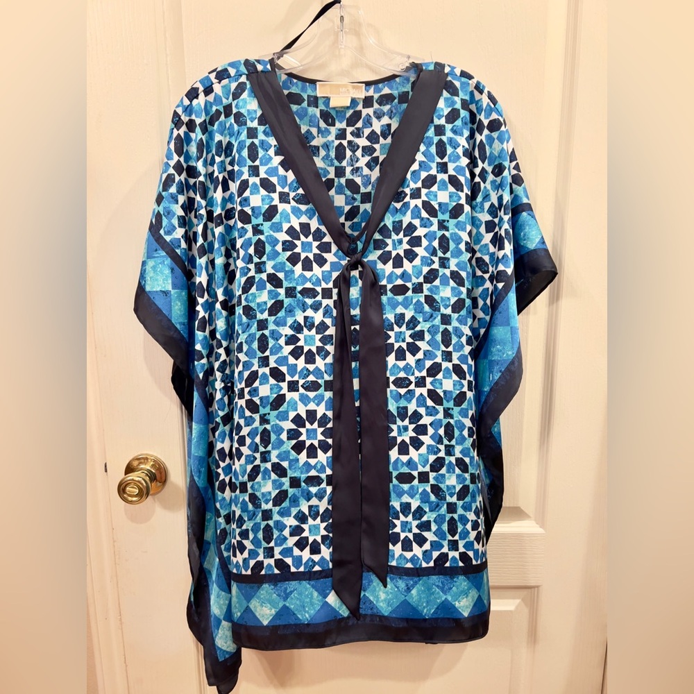 Michael Kors Poncho Like Top in Shades of  Blue with Neck Tie   Size S/M